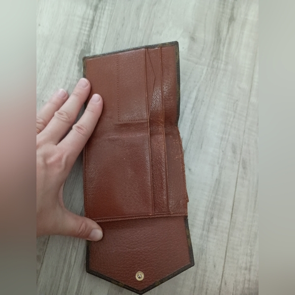 LOUIS VUITTON W Hook Wallet Monogram Beige Monogram Canvas Authentic - Picture 7 of 12